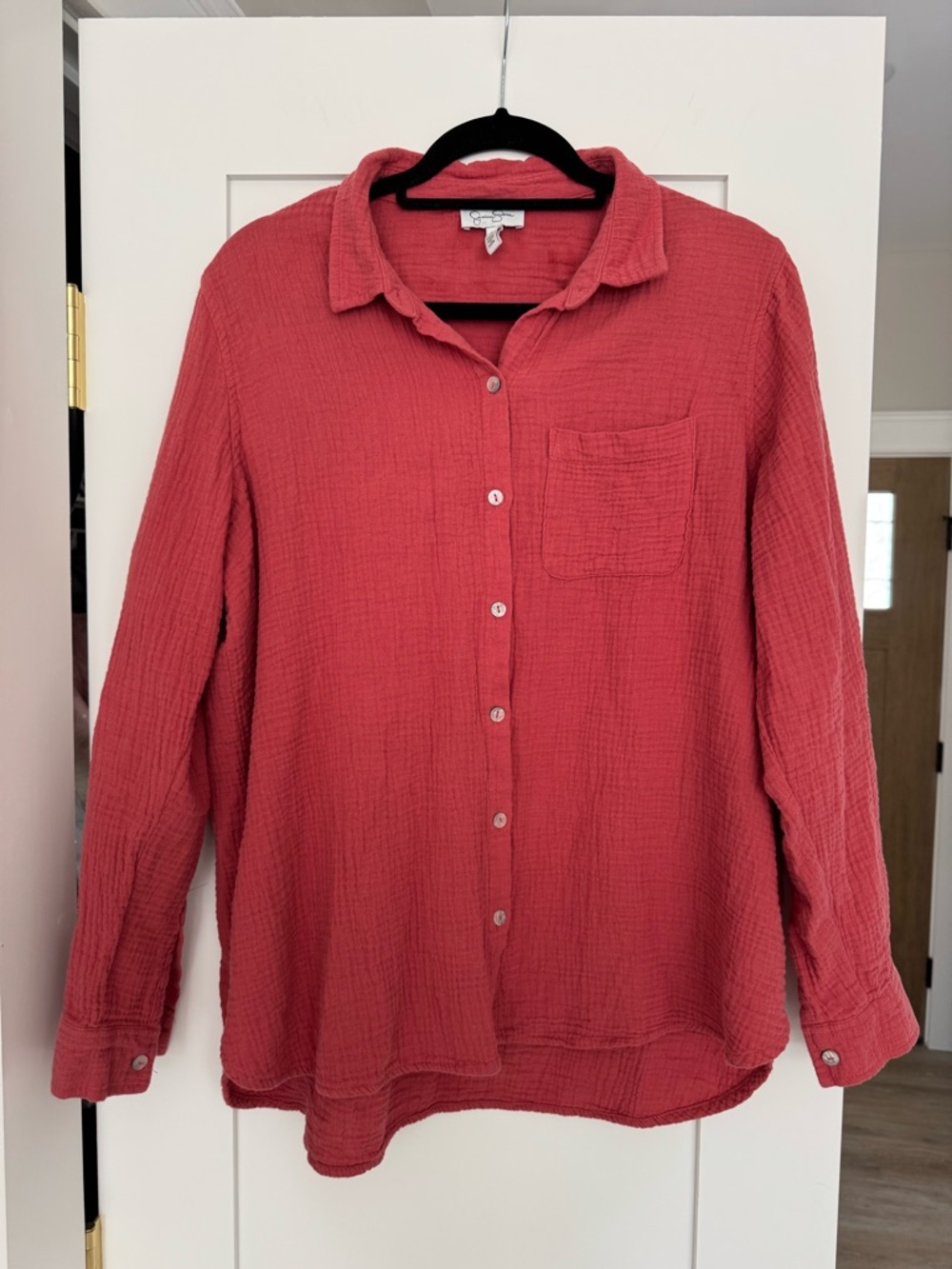 Jessica Simpson Gauzy 100% Cotton Muslin Button Down Top L Relaxed Muted Red